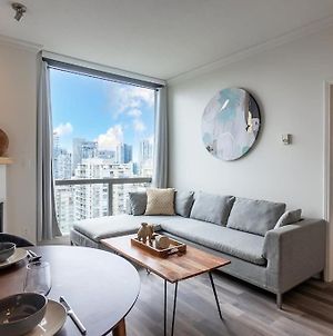Marvelous 2 Bed Condo In Yaletown Panoramic Views! Vancouver Exterior photo