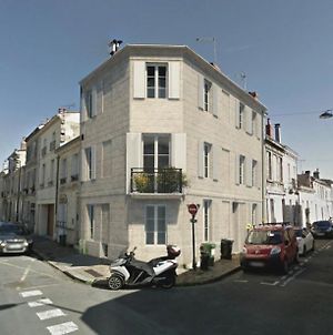 Le Loft Bleu - Un Atelier-Cocon Elegant & Central Bordeaux Exterior photo