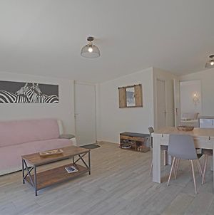 Appartement Charmant Logement à Salon-de-Provence Exterior photo