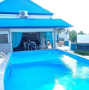 Villa les hauts Nine , 4chambres sur la marina avec piscine Le Gosier  Exterior photo