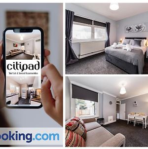 Four Bedroom House By Citipad Croydon - Cedar Tree With Monthly Offer,Wifi,Parking Exterior photo
