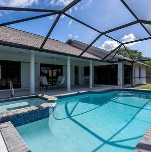 Beautiful Private Pool Home In-Between Fort Myers Beach And Sanibel Island Home Exterior photo