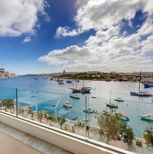 Luxe Apartment With Valletta And Harbour Views Sliema Exterior photo