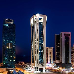 Centara West Bay Hotel & Residences Doha Exterior photo