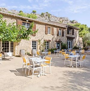 Hôtel Best Western Domaine de Roquerousse à Salon-de-Provence Exterior photo