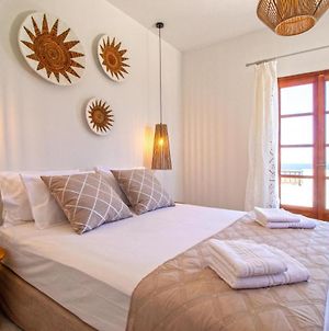 Evdokia - Luxury Vineyard Apartment With Aegean View Moutsoúna Exterior photo