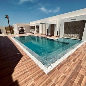 Luxurious Villa Djerba, 5Mn From Beach Taguermess Exterior photo