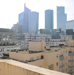 Appartement Bright Through Nest With View On La Defense à Courbevoie Exterior photo