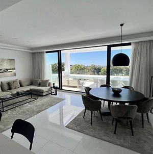 Appartement Penthouse Atalaya Hills Benahavis Marbella Golf And Sea Views à San Pedro de Alcántara Exterior photo