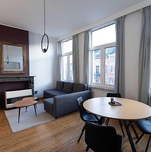 Lovely 1-Bedroom Apartment In Central Antwerp. Exterior photo