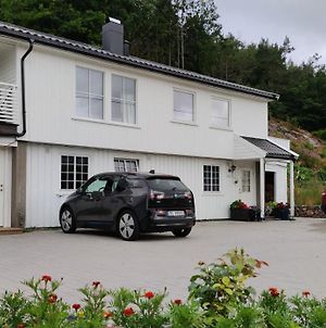 Gjestehus I Tveit Kristiansand Exterior photo