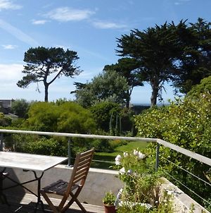 Holiday Flat With Sea And Garden View, Just 400M From The Beach In Port-Blanc Penvénan Exterior photo