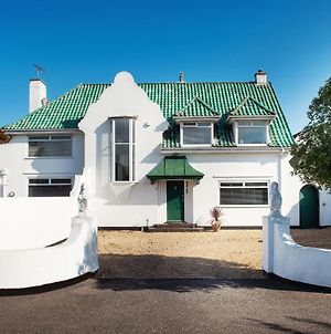 Art Deco Coastal Apartment With Private Garden Broadstairs Exterior photo