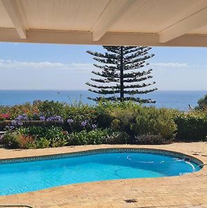 Neptunes Seat - Garden Paradise With Ocean Views Le Cap Exterior photo