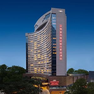 Crowne Plaza Hotel & Suites Landmark Shenzhen, An Ihg Hotel - Nearby Luohu Border, Indoor Heated Swimming Pool, Receive Rmb100 Spa Coupon Upon Check-In Exterior photo