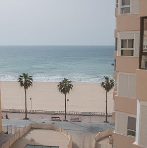 Appartement Apartamento Malibu Cadiz Playa Exterior photo