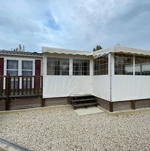 Mobile Home In A Campsite With Swimming Pool In Marennes Plage Exterior photo