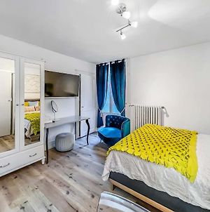 Appartement Bright Studio In The Center Of Montreux Exterior photo