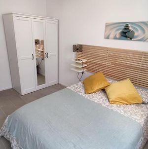 Appartement Nuevo Apartamento En La Playa De Castelldefels! Exterior photo
