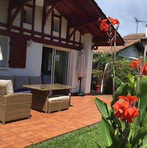 1Km Plage, Agreable Maison 6 Pers Classee 3* Hendaye Exterior photo