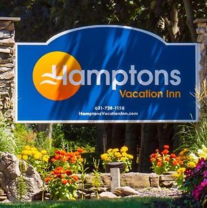 Hamptons Vacation Inn Hampton Bays Exterior photo