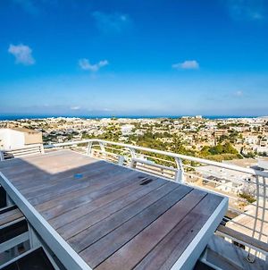Appartement Jaysky Penthouse On Etna Street à Mellieħa Exterior photo