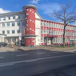 Hotel Am Stadion Leverkusen Exterior photo