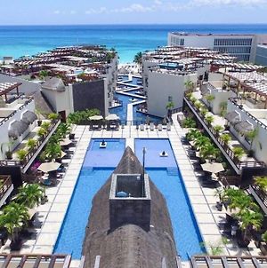Top Beachfront Complex Private Patio With Pool Playa del Carmen Exterior photo