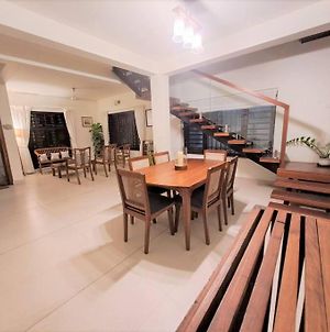 Melonwood Waves Premium Villa In A Gated Community Kochi Exterior photo