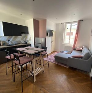Appartement Pink Cosy à Louviers Exterior photo