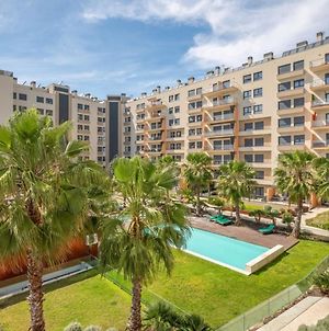 Appartement Guestready - Tranquil Seixal Haven Exterior photo