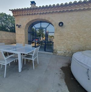 Villa Bergerie Renovee à Collias Exterior photo