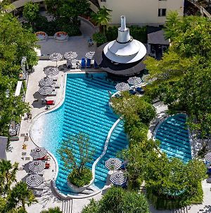 The Royal Paradise Hotel & Spa Patong Exterior photo