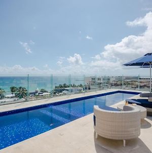 Condos With Private Jacuzzi And Shared Ocean View Roof Pool Playa del Carmen Exterior photo