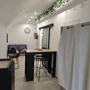 Appartement Agreable Studio En Plein Coeur De Ville à Saint-Jean-de-Védas Exterior photo