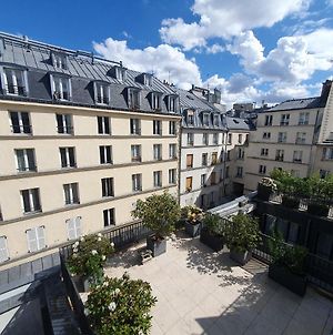 Hotel Eugène en Ville Paris Exterior photo