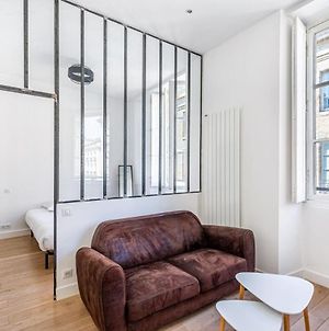 Appartement Guestready - A Bright Minimalism In The Centre à Bordeaux Exterior photo