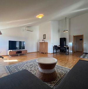 Apartments And A Room Ina Zadar Exterior photo