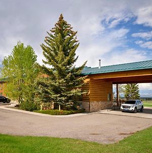 Mountain Vista Hotel West Yellowstone Exterior photo