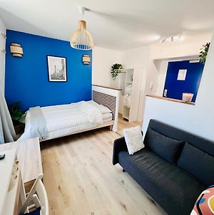 Appartement La Vie En Bleu - Studio Proche De Paris à Charenton-le-Pont Exterior photo