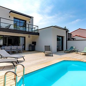 Beautiful Home In Saint Jean De Monts With Outdoor Swimming Pool, Wifi And Private Swimming Pool Exterior photo