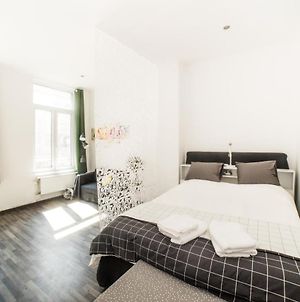 City Centre Hidden Gem! Apartment For Up To 3 People Bruxelles Exterior photo