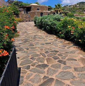 Villa Dammuso Anir à Pantelleria Island Exterior photo