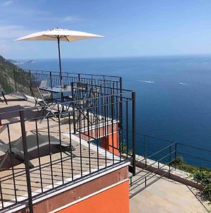 Villa Orangehouse Cinque Terre. Private Parking à Riomaggiore Exterior photo