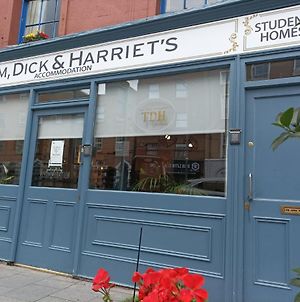 Tom Dick And Harriet'S Accommodation Dublin Exterior photo