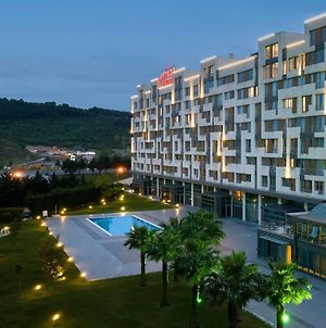 Miracle Istanbul Asia Airport Hotel & Spa Exterior photo