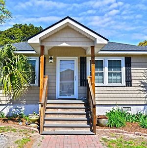 Endless Summer Renovated Home 100 Feet To Beach With Fenced Yard Grill Myrtle Beach Exterior photo