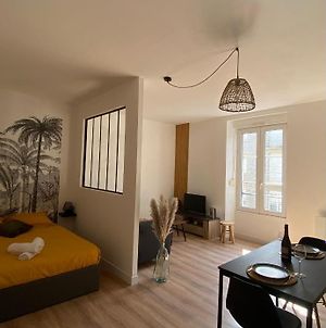 Appartement Studio Cosy Et Chaleureux à Fougères Exterior photo
