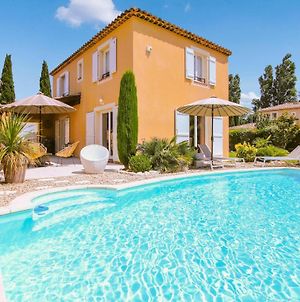 Amazing Home In Morires-Ls-Avignon With Outdoor Swimming Pool, Wifi And 4 Bedrooms Morieres-les-Avignon Exterior photo