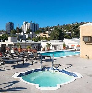 Prime Location 1-Bedroom With Pool Los Angeles Exterior photo
